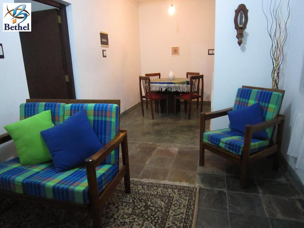 Bethel Rest Homestay Канди Екстериор снимка