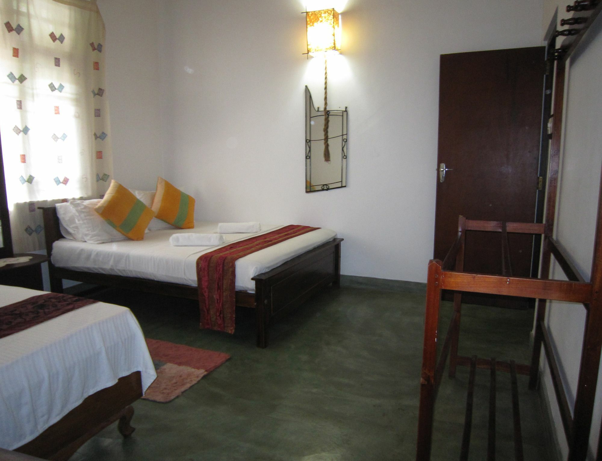 Bethel Rest Homestay Канди Екстериор снимка